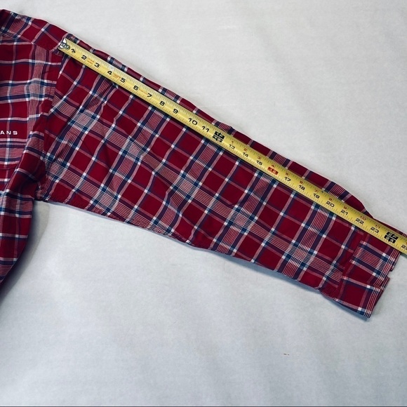 TOMMY HILFIGER XL CASUAL BUTTON DOWN - Picture 5 of 7